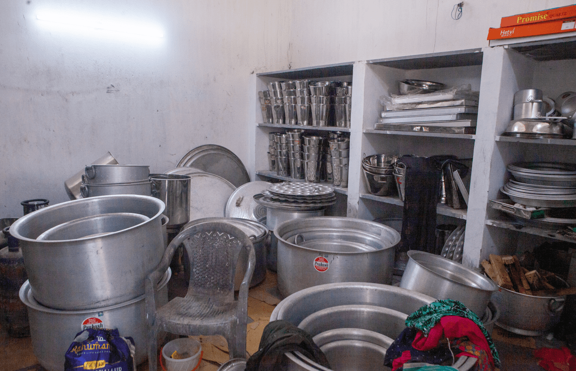 facilities in varshini palace